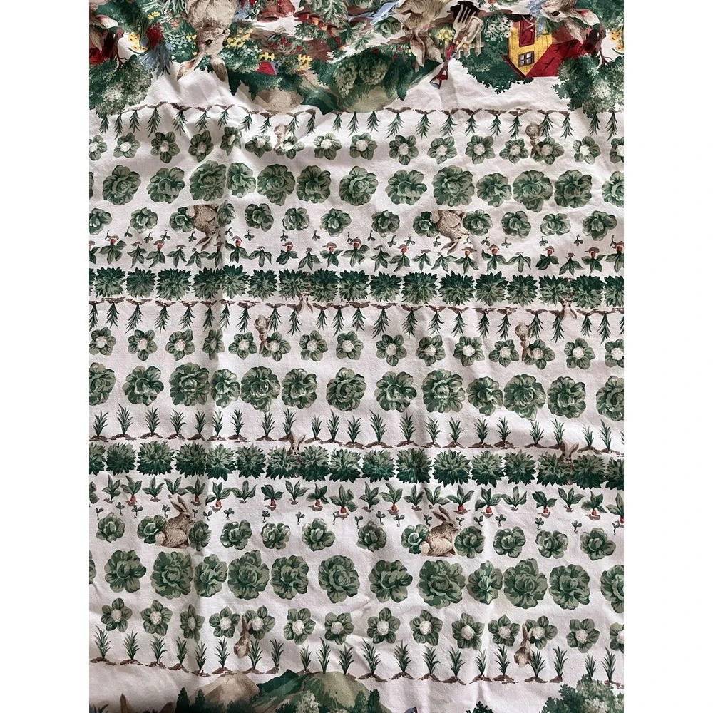 Wilton tablecloth prairie laundered